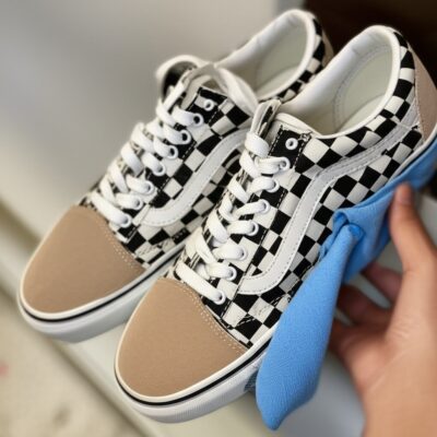 Cách Giặt Giày Vans Caro Đúng Chuẩn: Bí Quyết Giữ Họa Tiết Bền Đẹp Như Mới